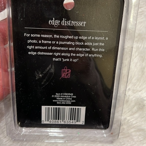 Stampin' Up! Stamp-a-ma-jig Edge Distresser Paper Trimmer - Picture 3 of 7